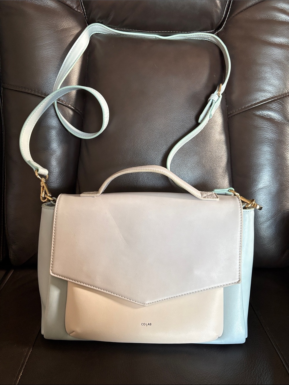 COLAB 3 Tone Shoulder Bag/ Crossbody, Handbag in Light Blue,Cream & Gray. Quebec